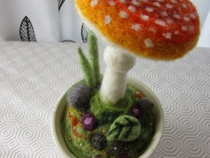 Mushroom plant pot